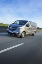 Opel Vivaro Tourer BiTurbo 2017 года